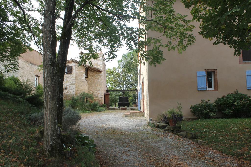 Les Chambres d'Hôtes du Rouyre Réalmont Exterior foto